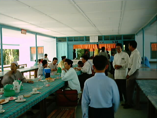 jamuan diadakan setelah majlis penutup selesai