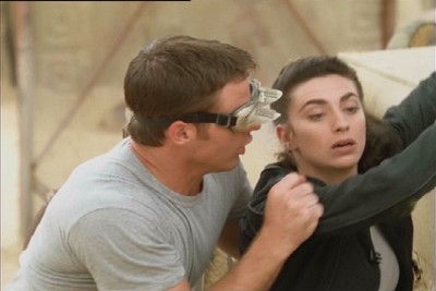 Aeryn and Critchton