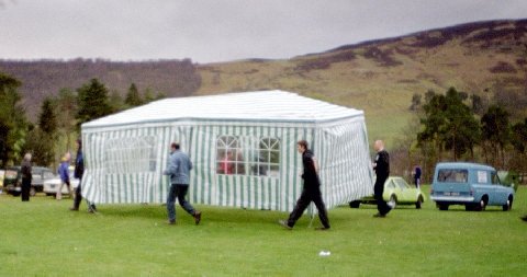 The Amazing Walking Tent!