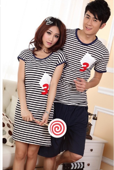 ** Pre ** ชุดนอนคู่รักสไตล์เกาหลี  ดูสีและไซส์เพิ่มเติมที่ภาพเสริมค่ะ ราคาเป็นคู่นะคะ  