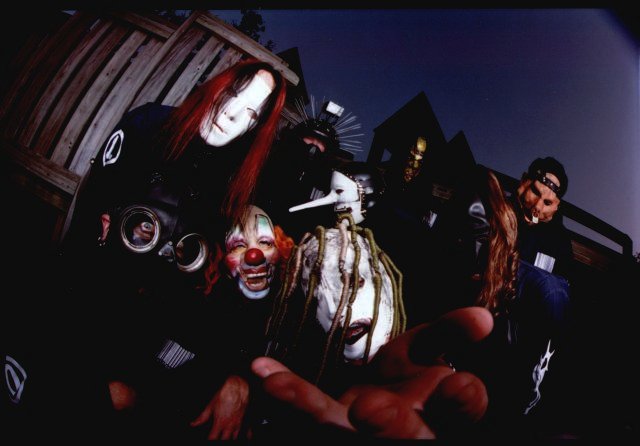 THIS IS SLIPKNOT.
