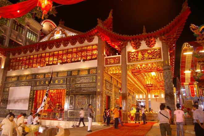Loyang Tua Pek Kong (洛阳大伯公宫) @ 20 Loyang Way