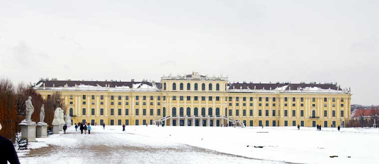 Rear of Schloss Schönbrunn