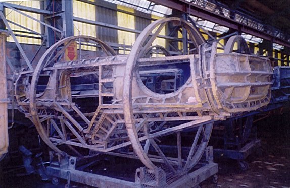 fabmold1.jpg (67487 bytes)