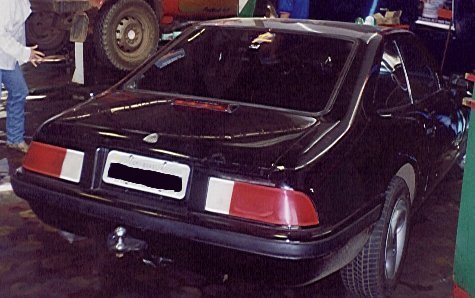 sm853.jpg (53588 bytes)