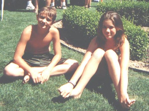 friends1.jpg (46963 bytes)