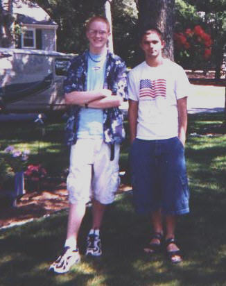 friends4.jpg (28240 bytes)