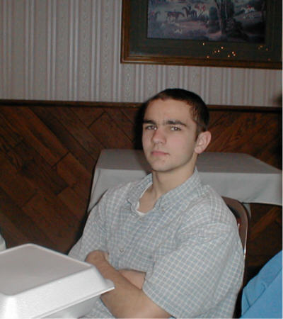 small2.jpg (29954 bytes)