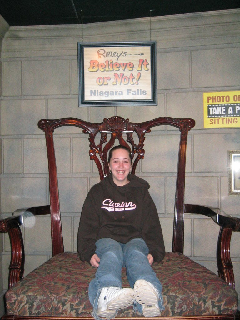 I knew Maryam was small, but...
