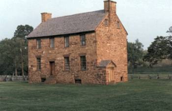 StoneHouse08.jpg