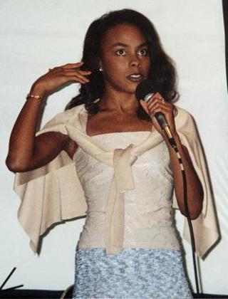 Cherry Hill, NJ 2000 Xena/Hercules Convention - Ebonie Smith (M'lila)