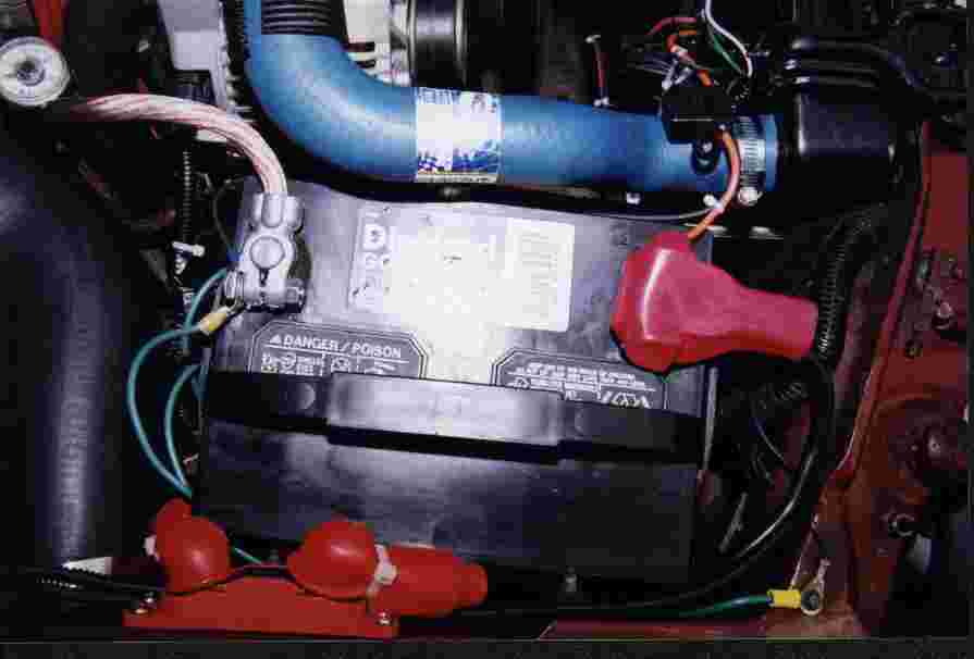 Fuse_Photo.jpg (19614 bytes)