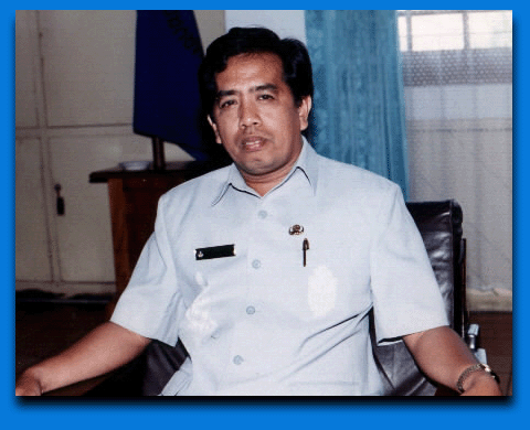 Drs. ANWAR