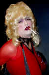 Head Dangle G4.jpg (85895 bytes)