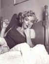 mm smoking 2.jpg (66318 bytes)