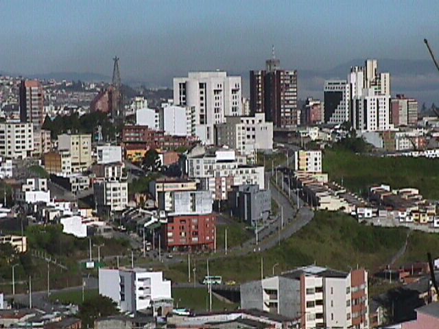 Manizales_zona_rosa.jpg (70278 bytes)