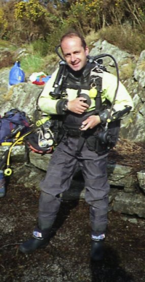 Preparing for the second dive :-)