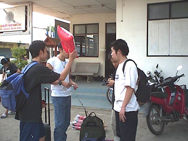 img015.jpg