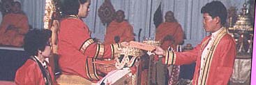 kmit.jpg (15844 bytes)