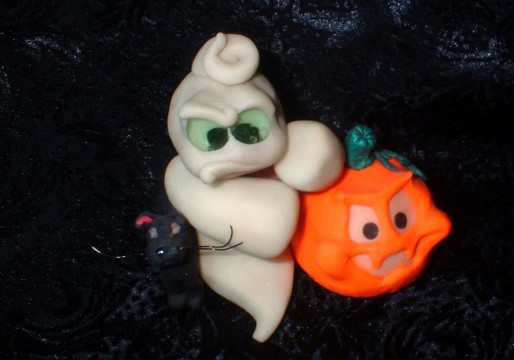 A Pouty Glow-in-the-Dark Ghostie and Pals!
