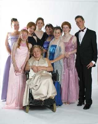 Vicki Lloyd, Jane Tomlin, Vicky Blake, Laura Cummings, Becky Ewings, Bethan Kuriger, Heidi Gunnell, Leanna Horne and Jonathan Marriott. 