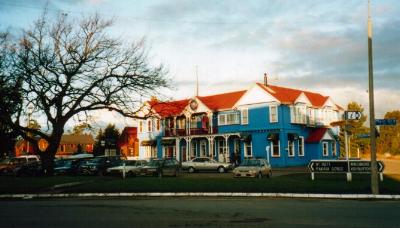 the blue pub