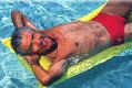 speedo-6b.jpg (72201 bytes)
