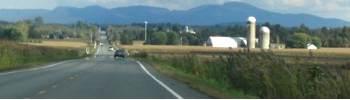 Route 104 vers l'est, entre Farnham et Cowansville