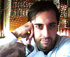 Foto del 11-10-2002 �� Dos fotos en el mismo d�a, que estaba yo muuu guapo..jaajajaja ��