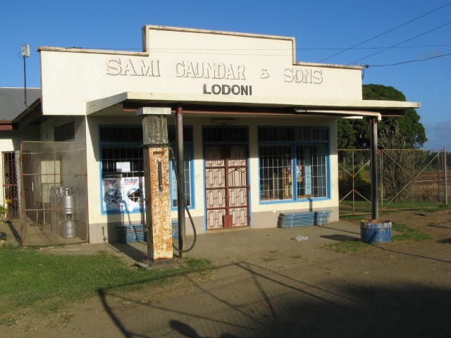 Former Lodoni Postal Agency.