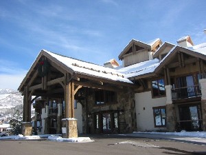 eagleridge lodge entrance