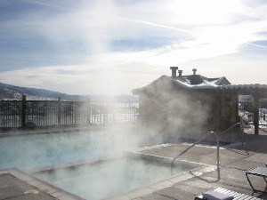Eagleridge Lodge grounds