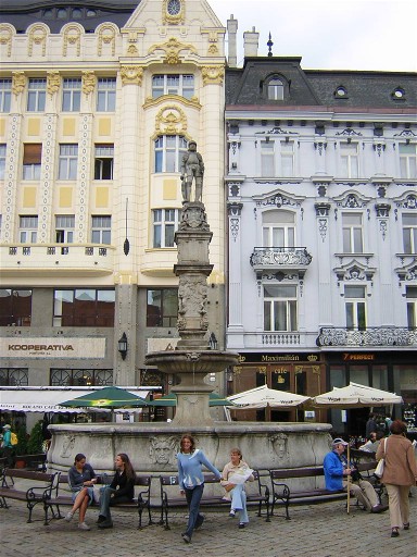 the Roland Fountain.