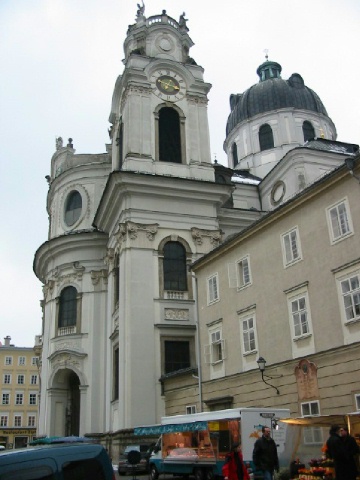 Kollegienkirche. And a sausage van.