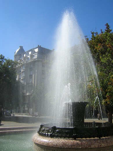 fountain in Ploshtad Aleksandar Batenburg