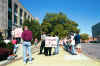 crowd1.jpg (31023 bytes)
