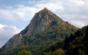 ChateauMontsegur.jpg
