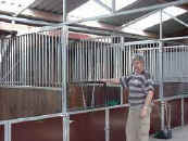 Johan in barn