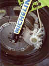 brake_fr_1.jpg (35559 bytes)