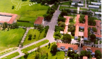 Vista a�ra dos galp�es