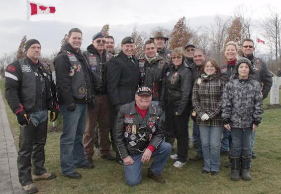 Canadian Veteran Freedom Riders and General Natynczyk at National Cementery 