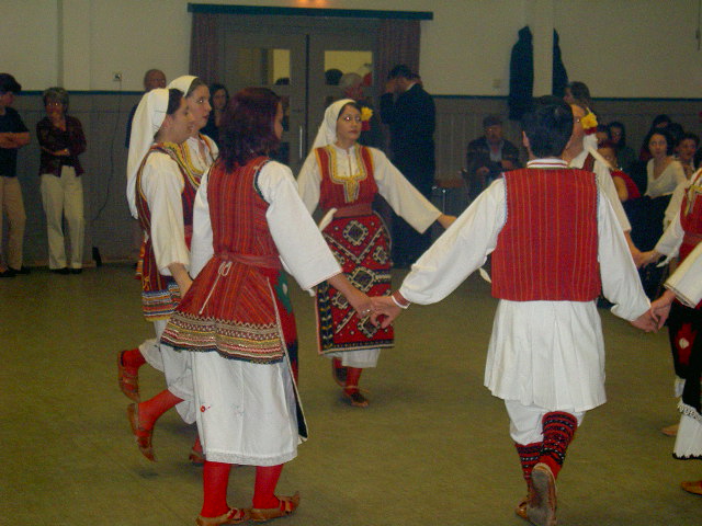 Folklor 8 mi Mart 03