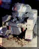 petetank2.jpg (33726 bytes)