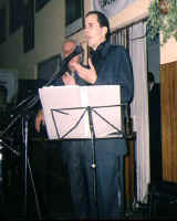 Enrique hablando en un seminario