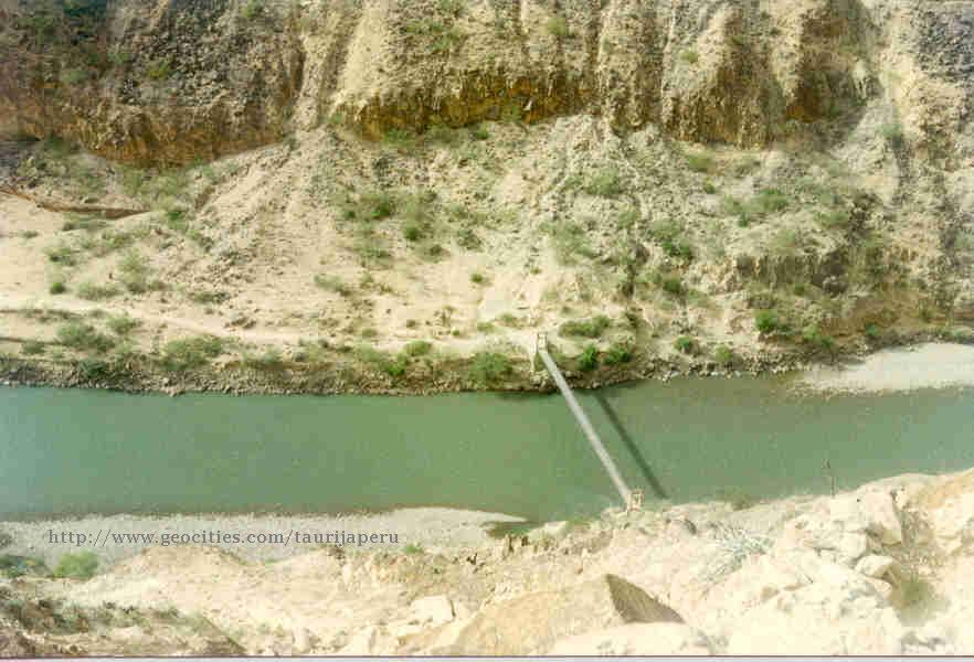 Puente colganate (santo cristo)- ri&oacute; mara&ntilde;on