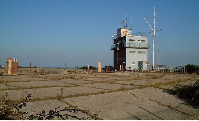 Fort Gilkicker roof with lookout