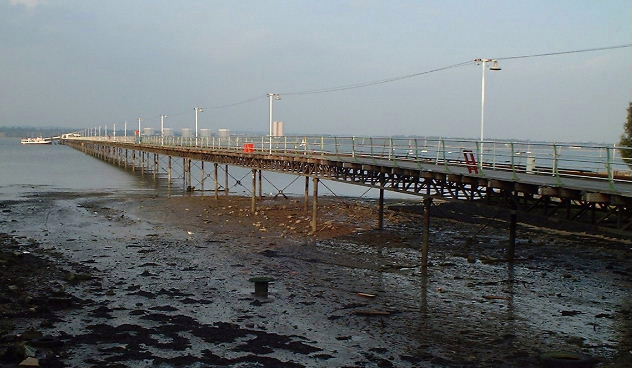 Hythe pier seen from Hythe waterside