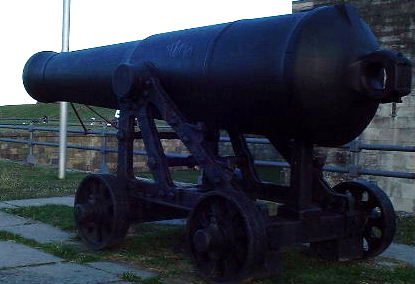 68Pdr Smooth Bore gun