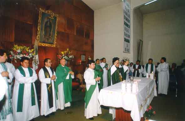 Domingo 12 de Diciembre de 1999 Domingo 12 de Diciembre de 1999