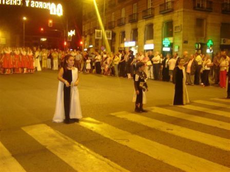 Noche sin fin. Desfile